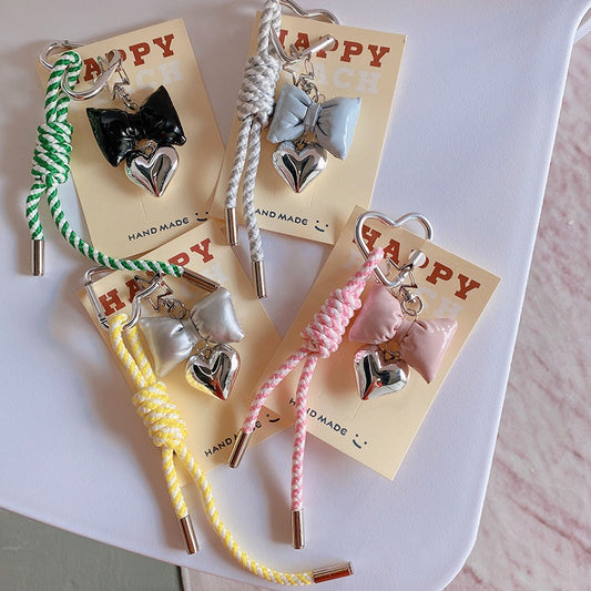 Bow Keychain Heart Pendant â Love Charm Bag Accessory