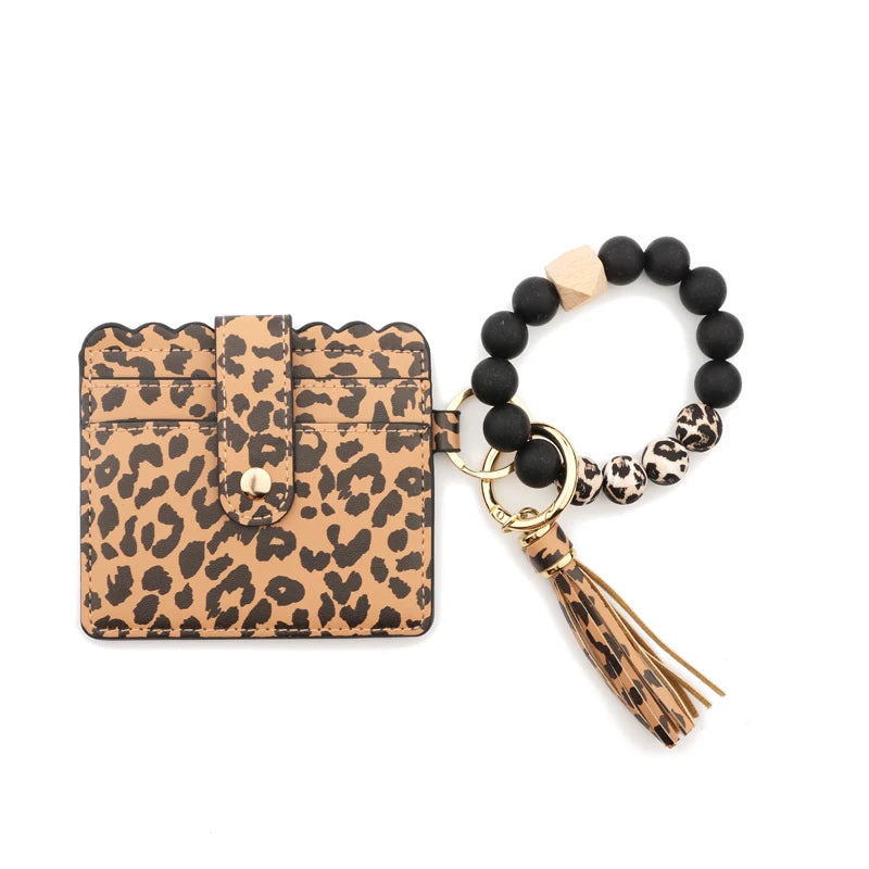 Silicone Bracelet Keychain – Stylish, Scented & Super Convenient!