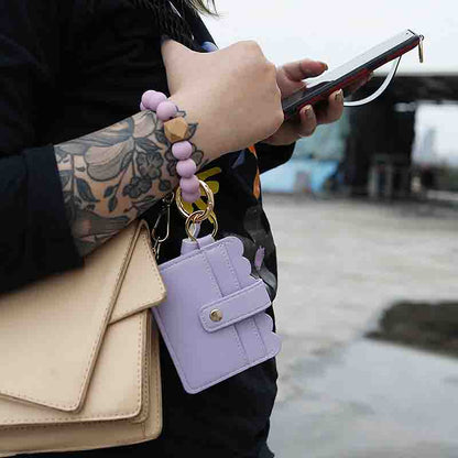 Silicone Bracelet Keychain – Stylish & Super Convenient! 🛍️